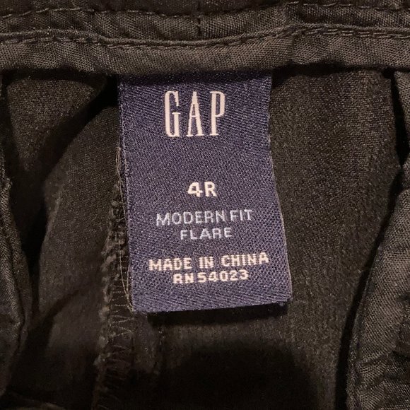 Gap Size 4R Black Flare pant - Picture 2 of 5